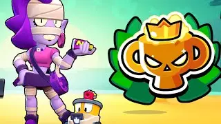 Emz Buffies Make Her the Best Brawler