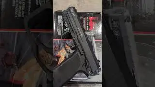 Umarex HK USP Blowback CO2 BB Pistol #shotsfeed #airsoft #shortvideo #umarexairguns #usp #shorts