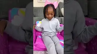 CHECK OUT MY CUTE UNICORN COZEE FLIP-OUT CHAIR- DELTA CHILDREN
