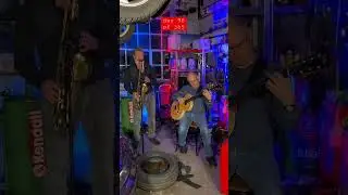 Day 98 of 365🔺365 Jazz Garage 🔺 feat. Daniel K&uuml;ffer (Saxophone) & Dani Solimine (Guitar) 🔺