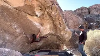 Bishop Bouldering - Acid Wash, V9