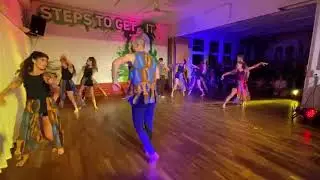 Showpremiere Yusimi Moya Project, Abr&aacute;zame 9.November 2019