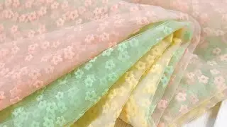 [OneYard] Cinquefoil Flowers Netting Mesh Fabric by the Yard 30085