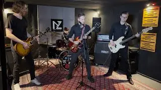 Dream Catchers - Ready To Rock (Official Music Video)