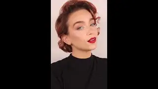 Pinup hairstyle using the CROC hybrid curling iron #hairtutorial #vintagelook #pinuphair