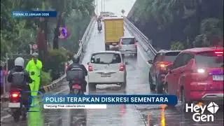Flood Paralyzes Yos Sudarso Road, Motorcyclists Diverted onto Toll Road      | English News Report