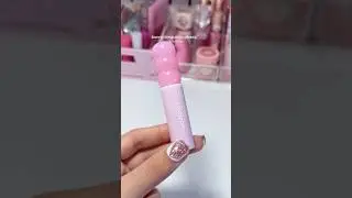 bunny lip gloss 🐰🩷 #lipgloss #kbeauty #koreanmakeup #cute #pink #beauty #shorts