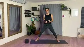 Side Lunge Pose 