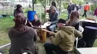 Handpan und Band