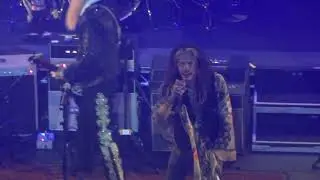 2020-02-25 - Fleetwood Mac feat David Gilmour - Oh Well, Part 1 and 2 - 720p
