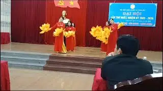 HÀNH KHÚC NGƯỜI ĐƯA ĐÒ - CLB dân vũ Thị trấn Vĩnh Lộc T. Hóa