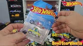 Head Starter and Toon'd '83 Chevy Silverado 2025 HotWheels 2 Pack unboxing!