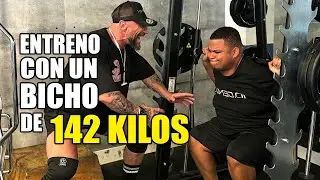 Entreno con un BICHO de 142 kilos