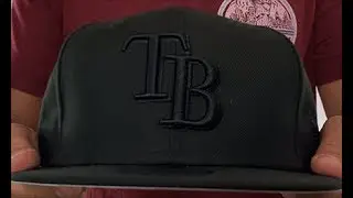 Tampa Bay Rays TEAM-BASIC BLACKOUT SNAPBACK Hat by New Era