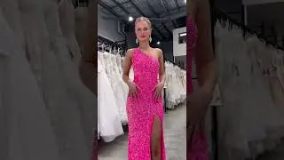 In love with pink dresses 💖✨ #prom #promdress #pinkdress #promlook #promdressshopping #prom2023