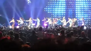 JaDine, LizQuen, and Other Kapamilyas Dance to Vice Ganda's Hits at the ASAP 20 in Wembley, London