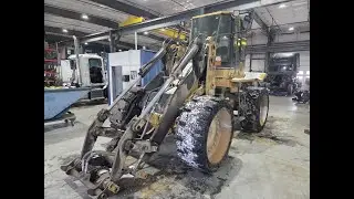 2000 CAT IT38F - Equipment Parts Unit 00RE281