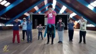 Serrucho/Alejandro vidal - zumba kids