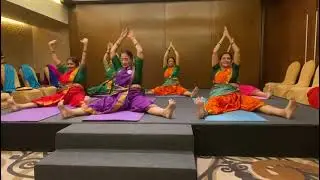 O Re Piya from Aaja Nachle Yoga Dance