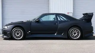 Nissan Skyline GTR R33 / Матово-черный