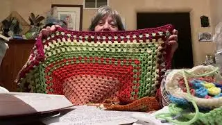 #174: Granny Squares Galore! Are You Living Your Best Life?