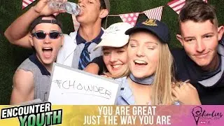 VICTOR HARBOR SCHOOLIES 2016 | MEAGHAN & REAGAN