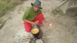 CUSCUZ TEMPERADO COM SARDINHA