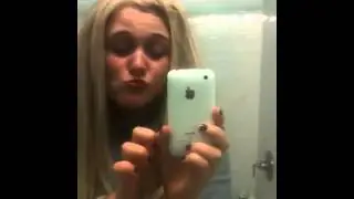 Amanda Bynes-ing it up.