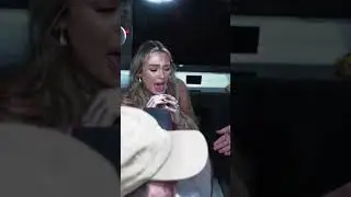 МакКинли сходит с ума во время трансляции...