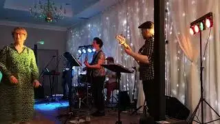 Send me on my way, Second Hand Elastic Band, SHEB, live, wedding band