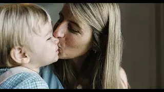 Should you kiss your child on the lips? Psychologist explains the real impact - Glass Almanac