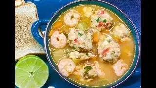 COMO HACER UN CALDO DE ALBONDIGAS DE CAMARON
