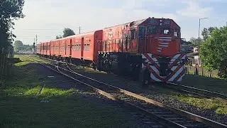 G22 7746 saliendo de Villa Rosa con destino Retiro y G22 EM02 maniobrando en Est Villa Rosa 21/10/25