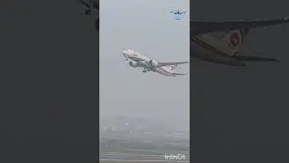 Bangladeshi plane lands in Pakistan after 14 years #viral #aviation #shorts #malda #flight #video