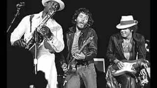 Bruce Springsteen - I SOLD MY HEART TO THE JUNKMAN 1974  (audio)