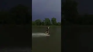 Кто быстрее лодка 50лс или серф доска с мотором? Что выберешь ты? #dle #jetsurf #красота #природа