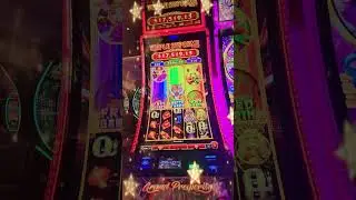 FREE GAMES HOLD&SPIN PLUS MATCH ALL 3 BACK TO BACK BONUSES YEAHHHH VIVA LAS VEGAS 👏 👌 😀