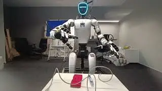 Fine grain manipulation with humanoid