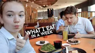 What I eat in a week as a vegan senior