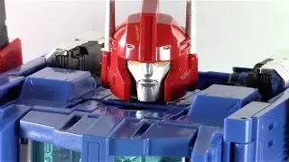 TRANSFORMERS MASTERPIECE 31 DELTA MAGNUS EN ESPAÑOL