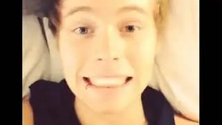 Luke Hemmings (5sos) - When I look at you!