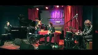 LUCA FRASCA - Todo El Mundo Dice I Love You (Live - Caf&eacute; Berl&iacute;n)