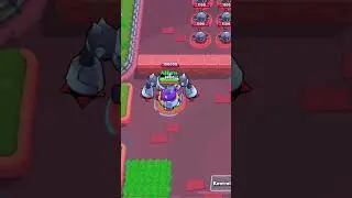 Hank vs Mega Robot