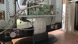 №193.Unaited LTW32W67,LC420WU3-SLA1, B.TR901E 7432J 12V, 320AB02CP2LV0.3,на запчасти.