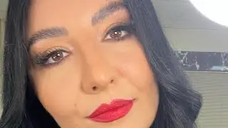 Burcu Göktürk- Ümitlerim hep kırıldı yarim artık gelmeyecek