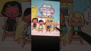 А ты тоже такой безголовый слушая TV 🤣НОВОСТИ Toca Boca Life World #tocaboca #bloger #токабока