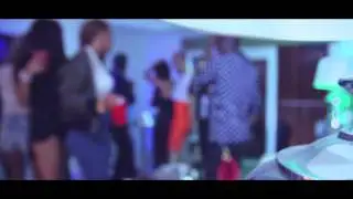 LATEYSHA GRACE - OUT OF CONTROL