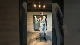Pirate Dance Show | Character Flower Delivery Entertainment in Miami #florist #miami #flowerdelivery