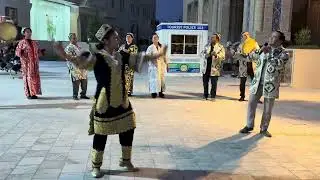 Uzbek traditional dance