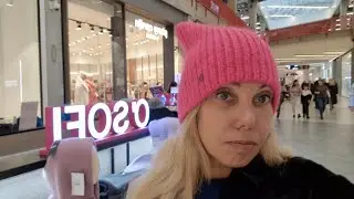 Новогодняя закуска)) Прогулялся по ТЦ Европолис, померила дублёнку и пижаму.)